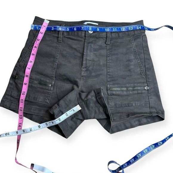 PISTOLA FOR ANTHROPOLOGIE Women’s Dark Camo Hannah Utility Zip Pocket Cargo Shor - Picture 6 of 6